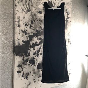 Ribbed black maternity dress